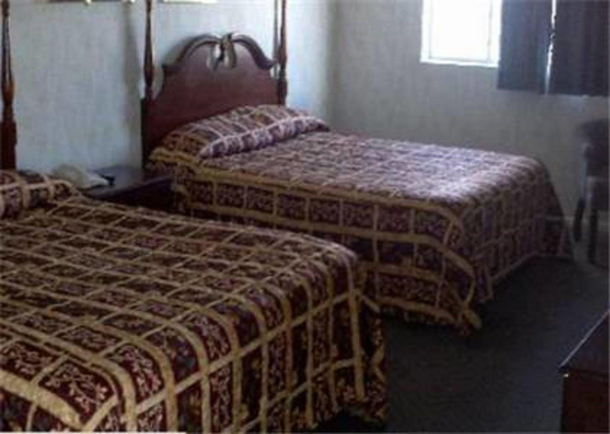 Thunderbird Motel บิชอป ภายนอก รูปภาพ